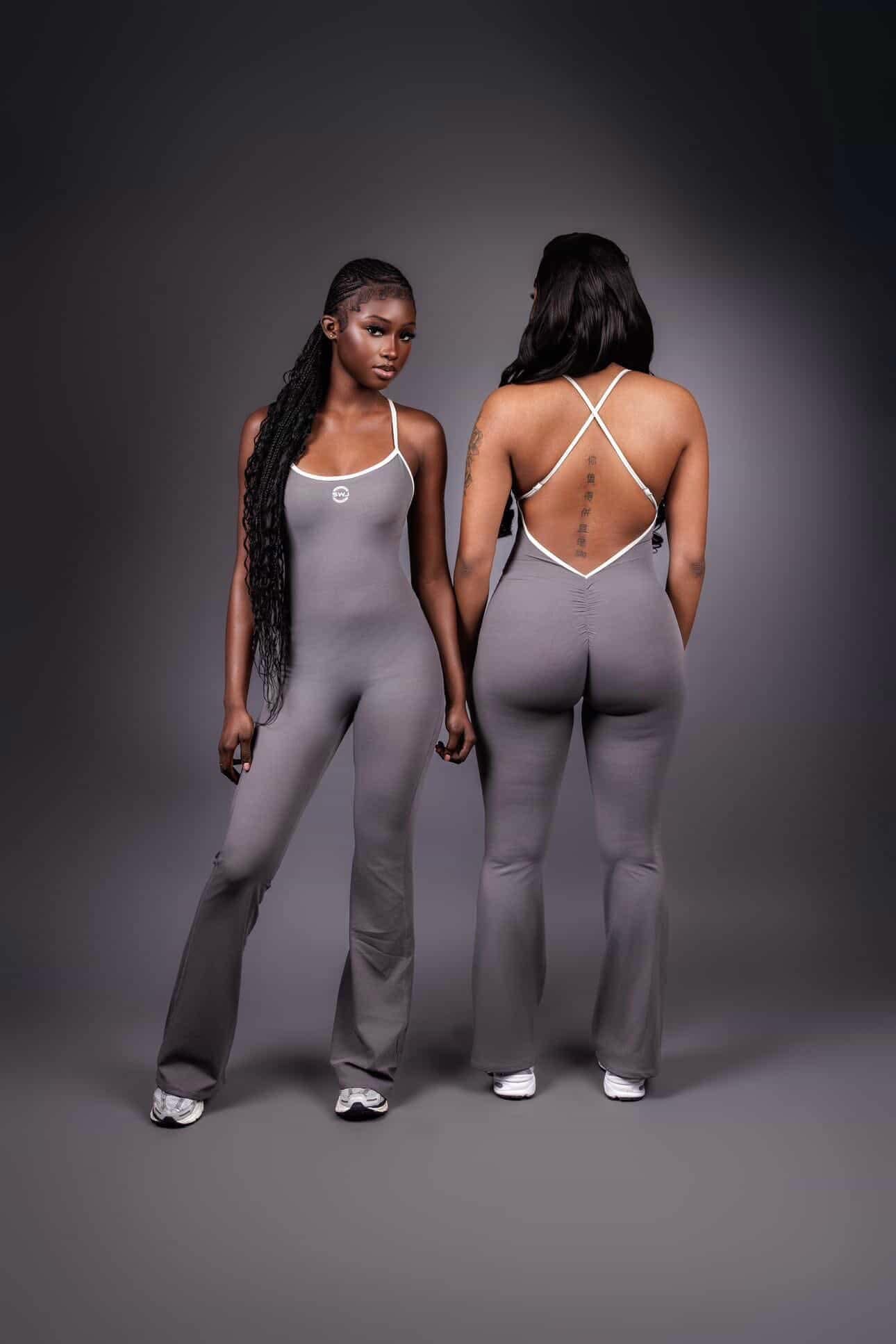 Shaped Seamless All-Inclusive
